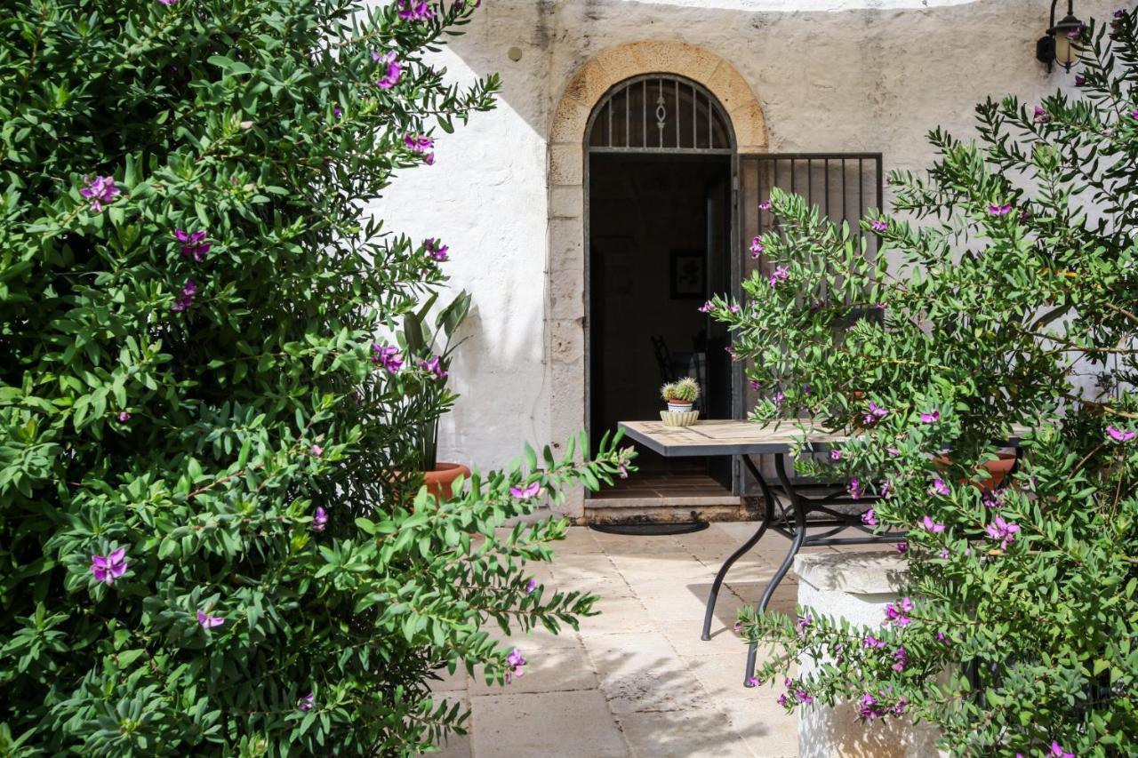 Casina Fumarola Guest House Ostuni Exterior photo